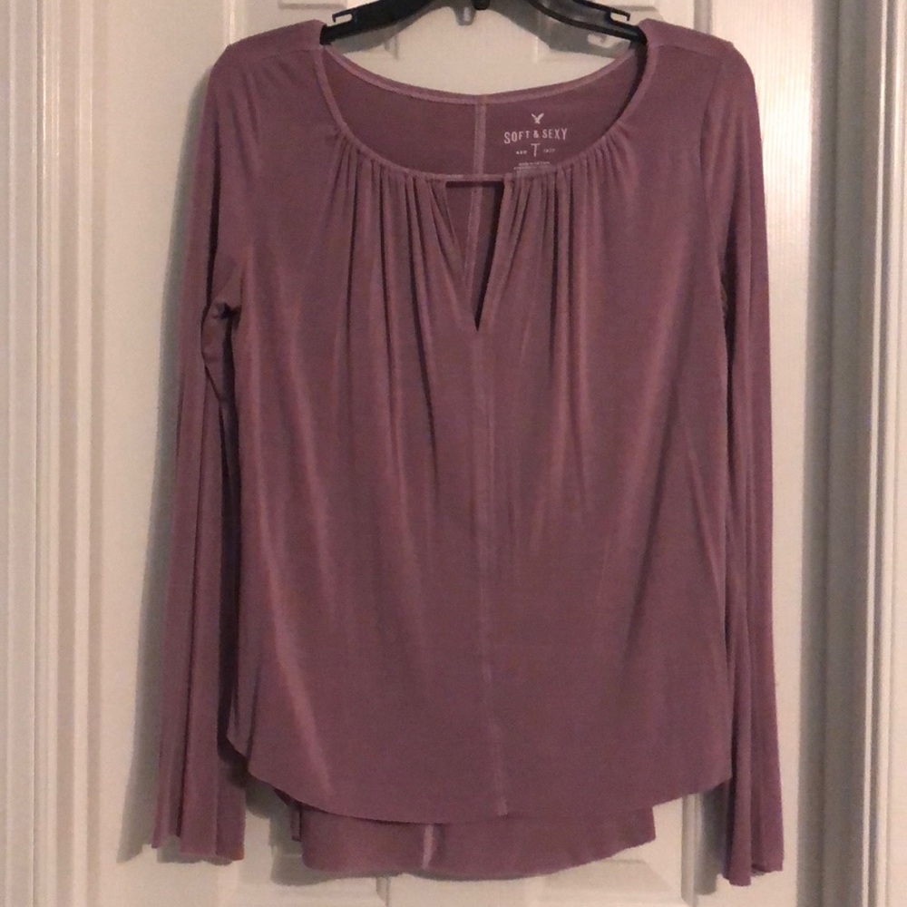 AmericanEagle soft and sexy medium long sleeve top